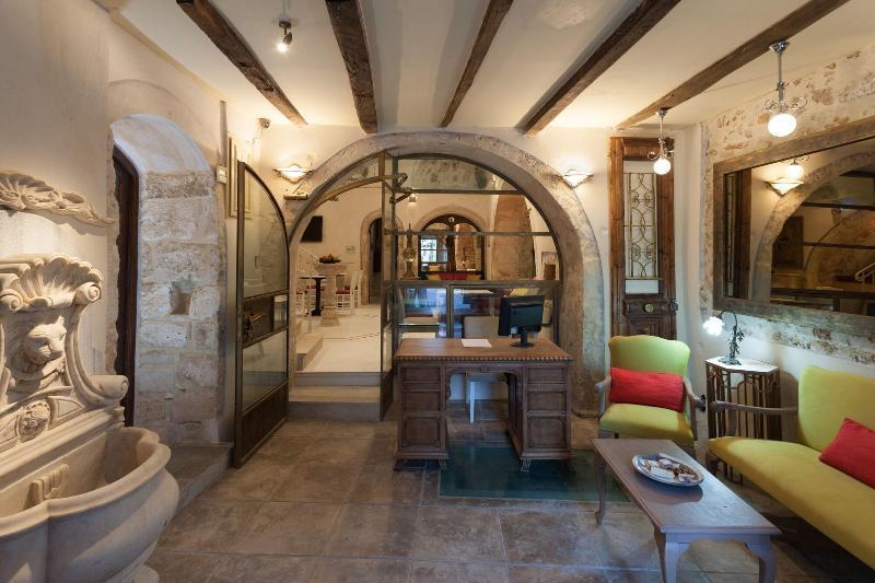 Hamam Oriental Suites レティムノ エクステリア 写真